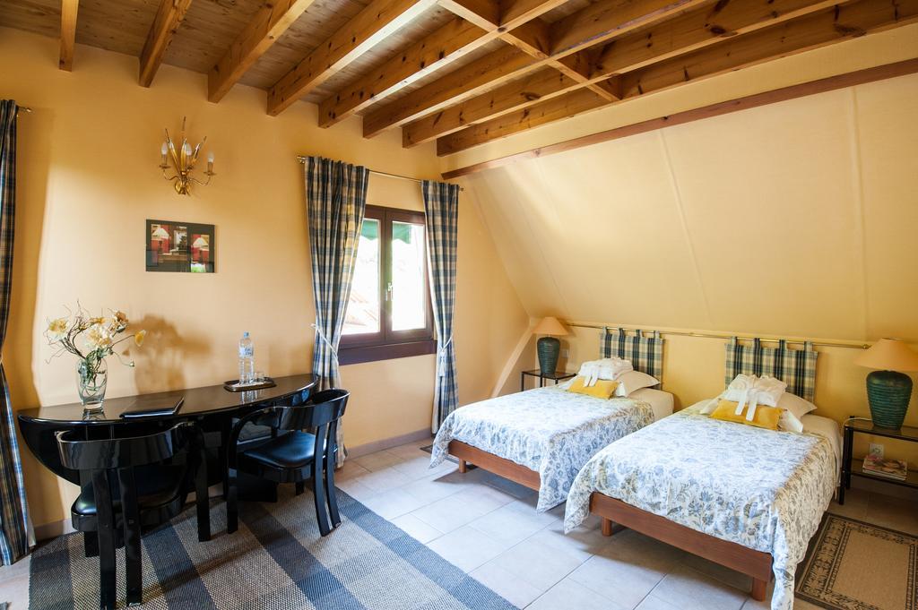 Villa Touloumo Mayrac Стая снимка